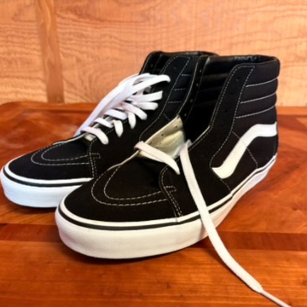 Vans Sk8-Hi Black High Tops (Size 10.5) (Brand New!)